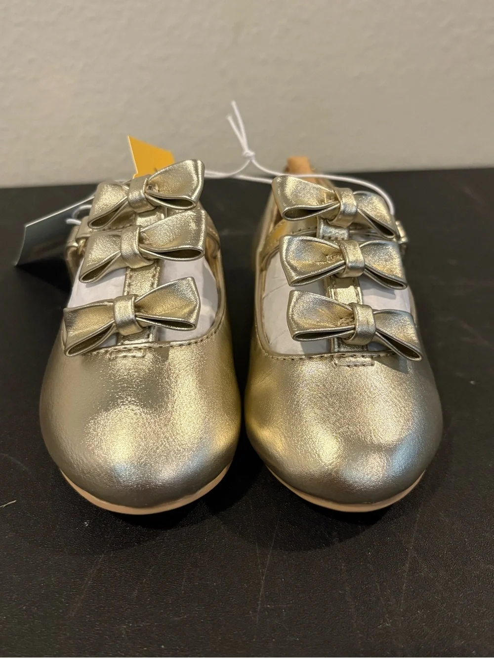 NEW Toddler Girls' Eliana Mary Jane Flats - Cat & Jack™ Size 6 Gold with Box
